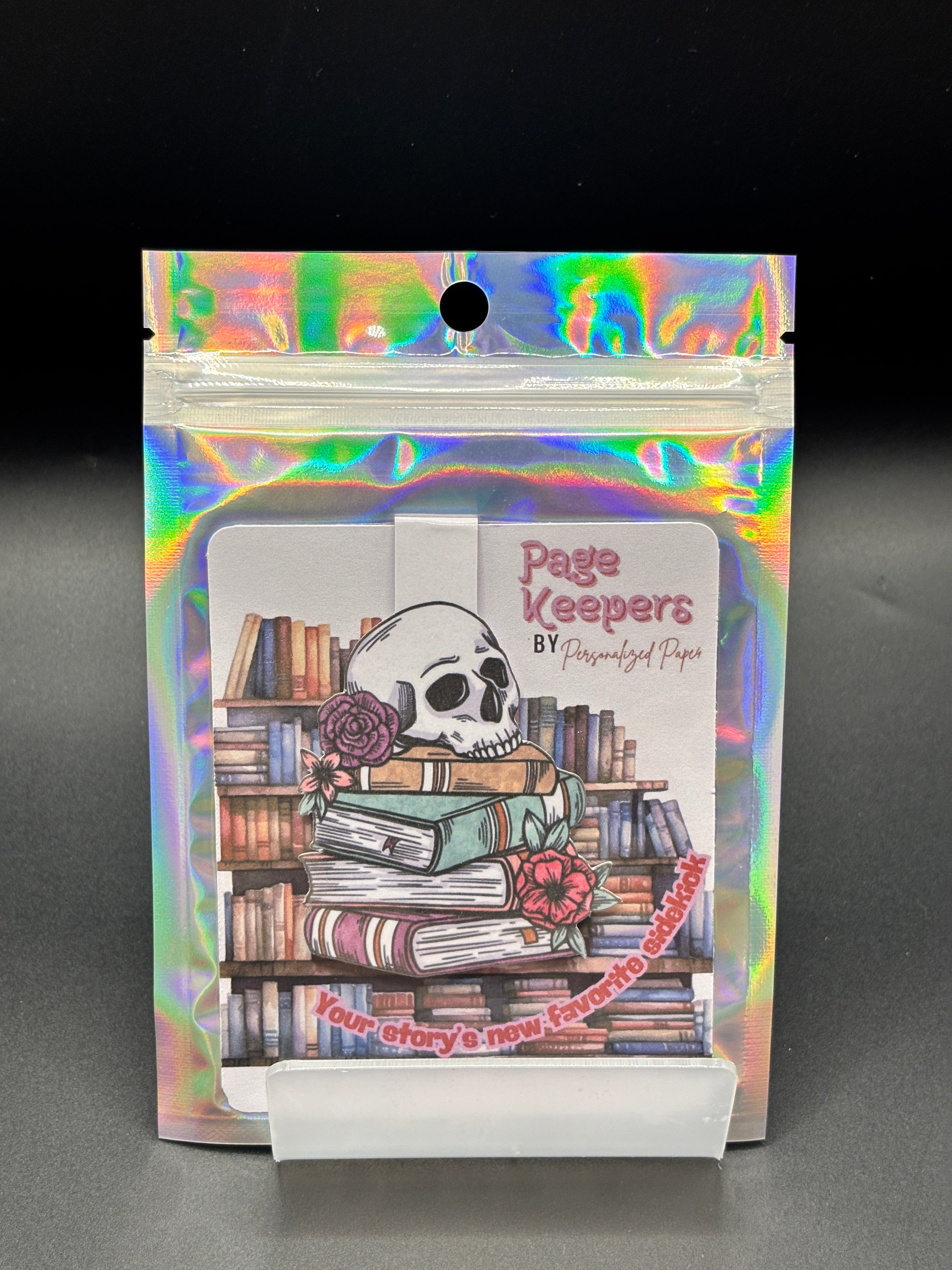 Page Keepers Magnetic Bookmark- Books&Skull
